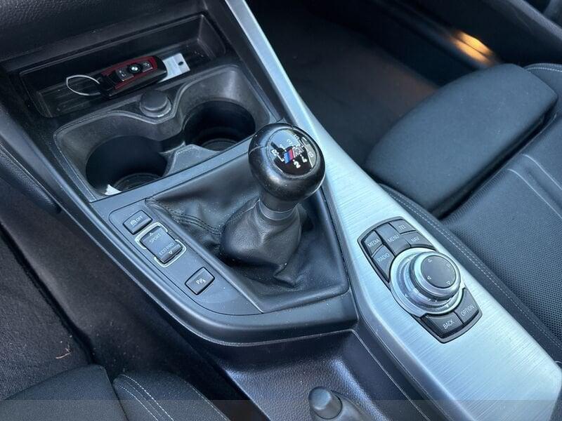 BMW Serie 1 F20-F21 2015 Diesel 116d Sport 5p