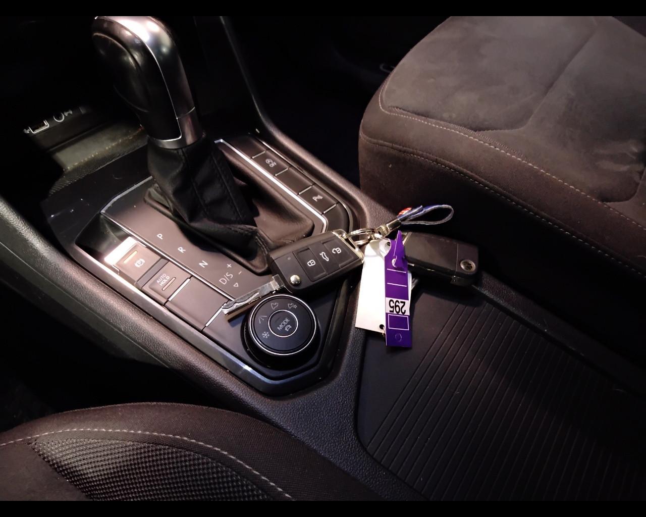 VOLKSWAGEN Tiguan II 2016 - Tiguan 2.0 tdi Style 4motion 150cv dsg