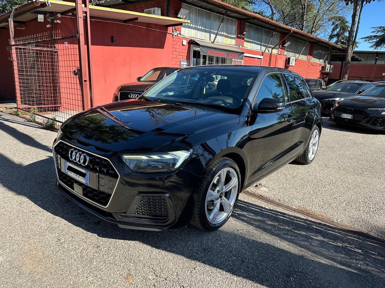 Audi A1 SPB 30 TFSI S tronic Identity Black *promo*