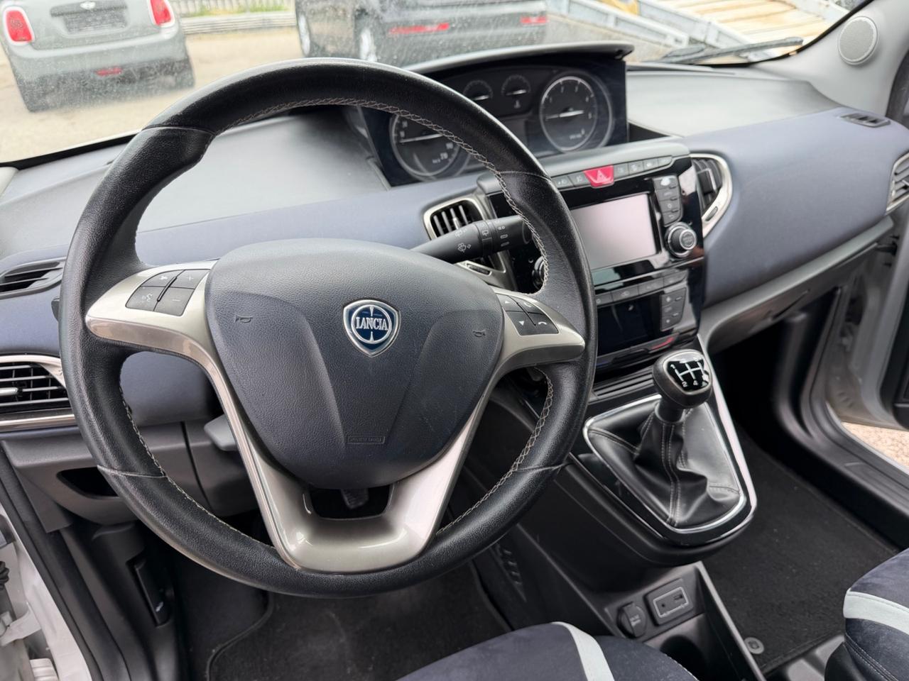 Lancia Ypsilon 1.3 MJT 16V 95 CV 5 porte S&S Mya