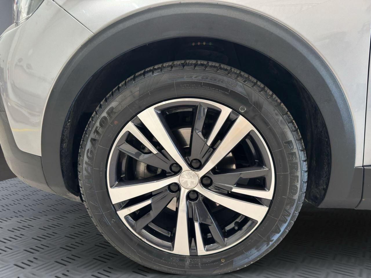 Peugeot 3008 BlueHDi 130 S&S Allure