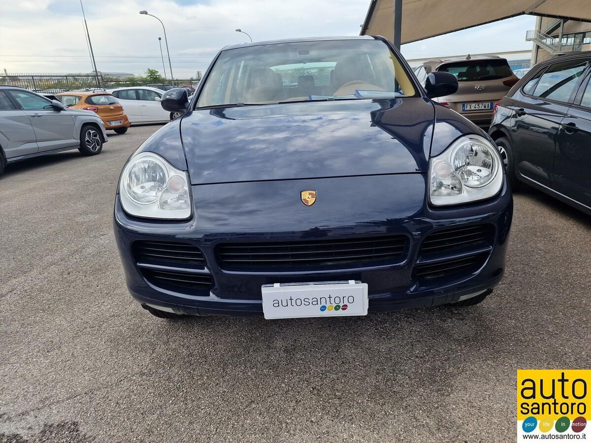 PORSCHE CAYENNE 3.2 250CV