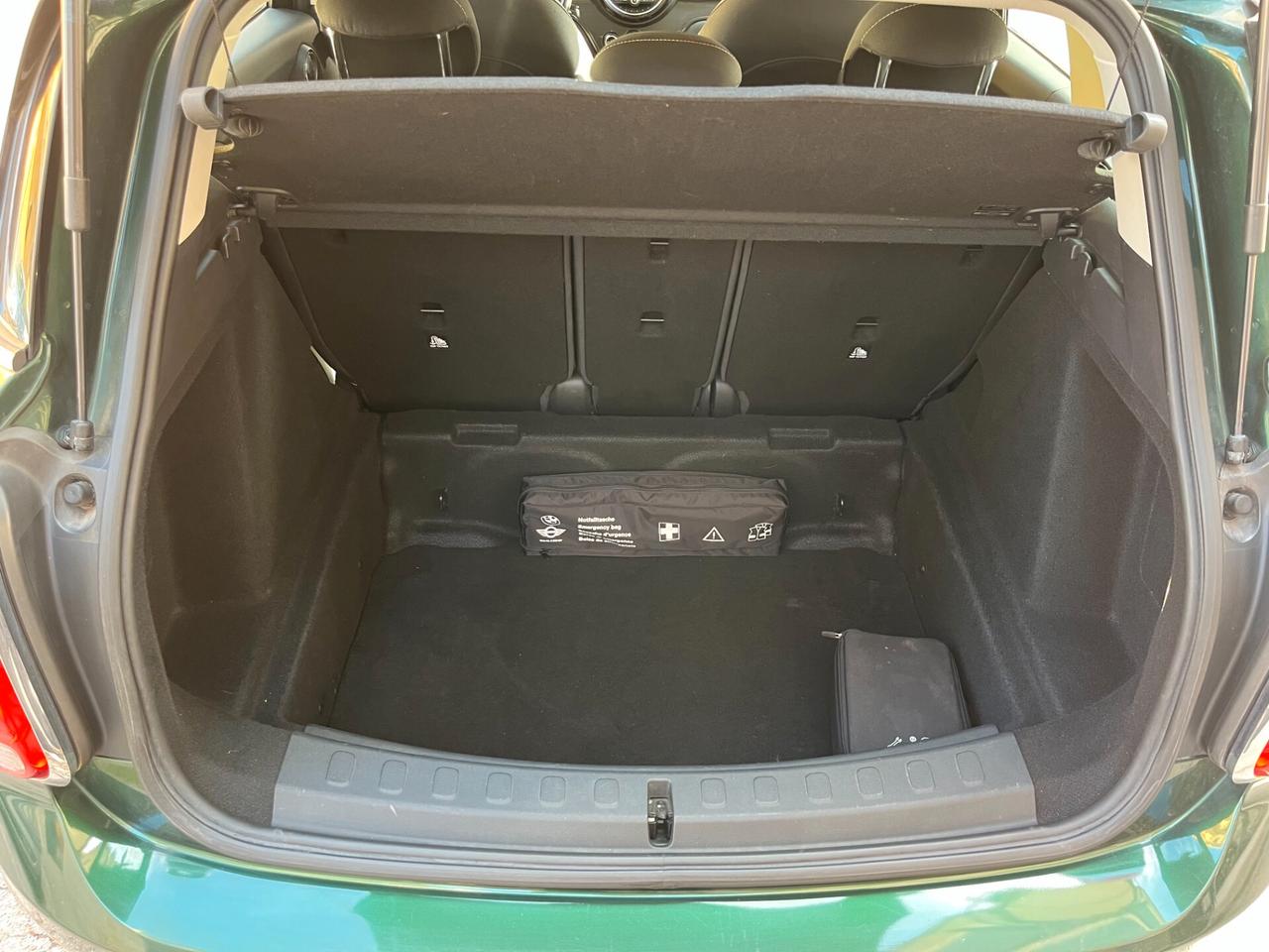 Mini Cooper D Countryman 2.0 ALL4