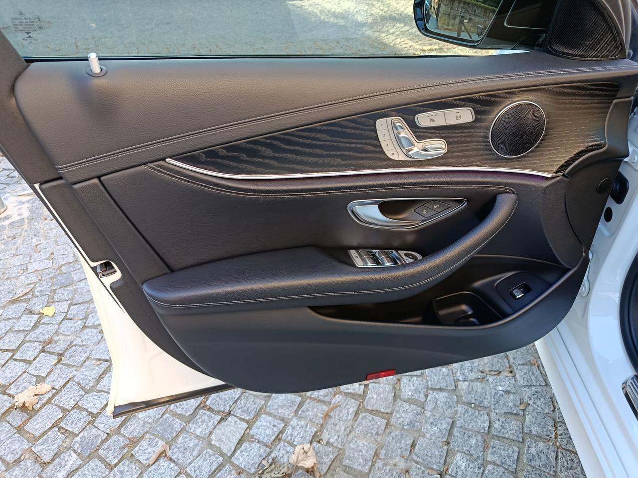 Mercedes-Benz E 220 Premium Plus E 220 D #8033