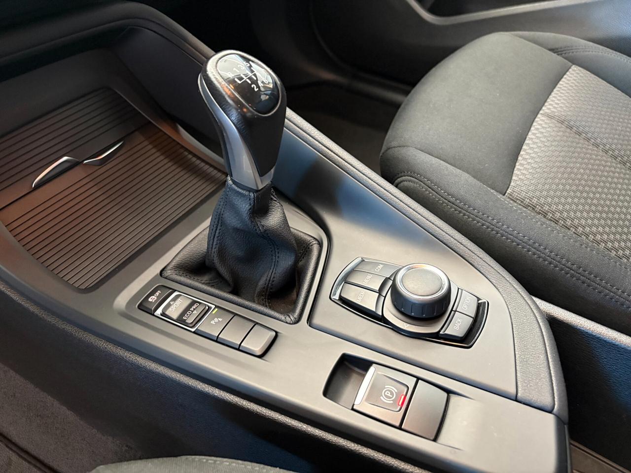 Bmw X1 sDrive18d Advantage