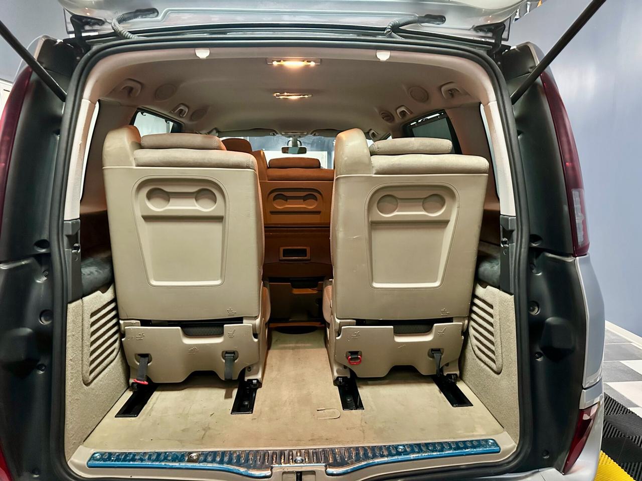 Renault Espace 2.0 dCi 175CV 7 posti