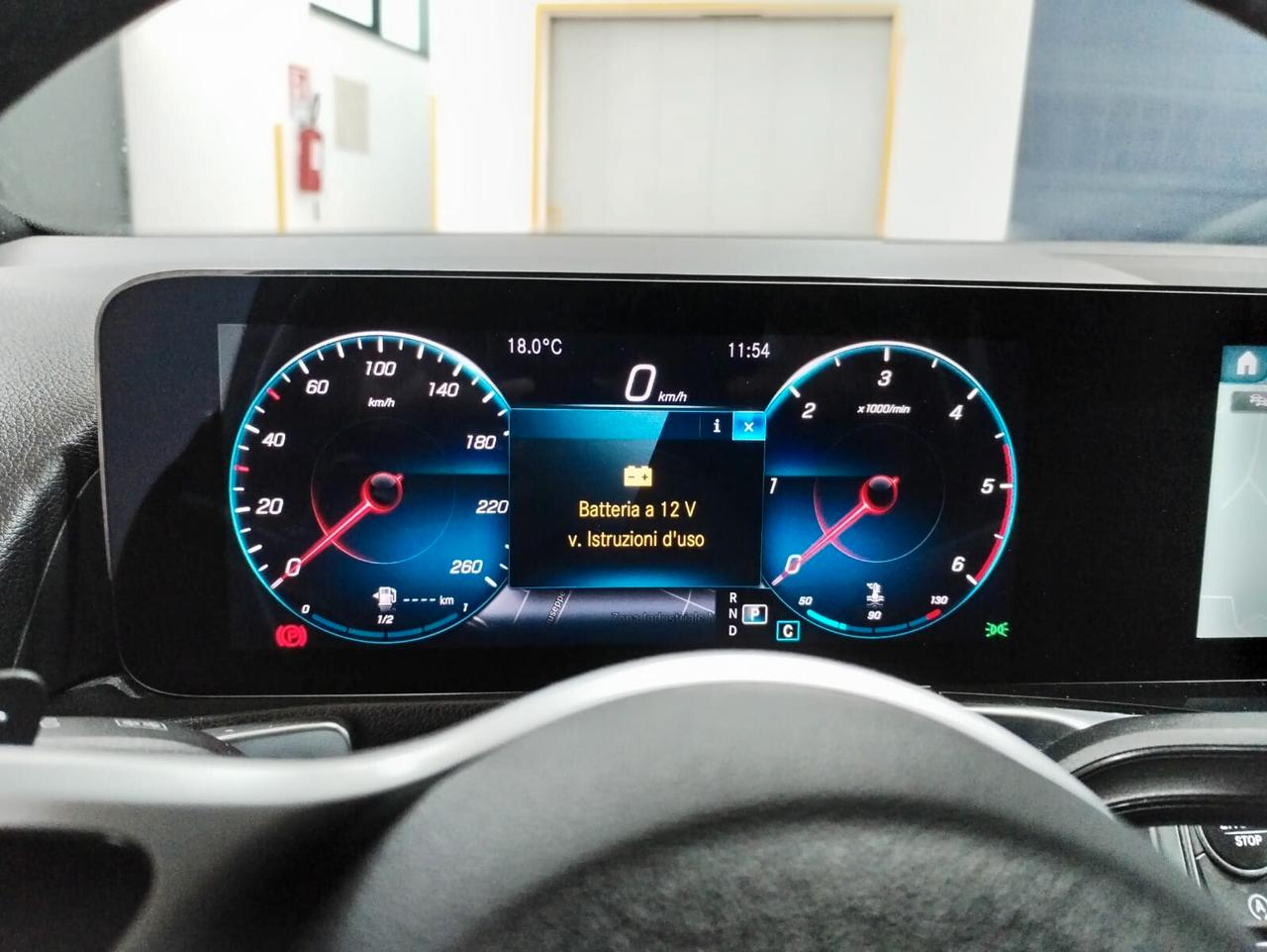 Mercedes-benz GLB 180 d Automatic Business Extra