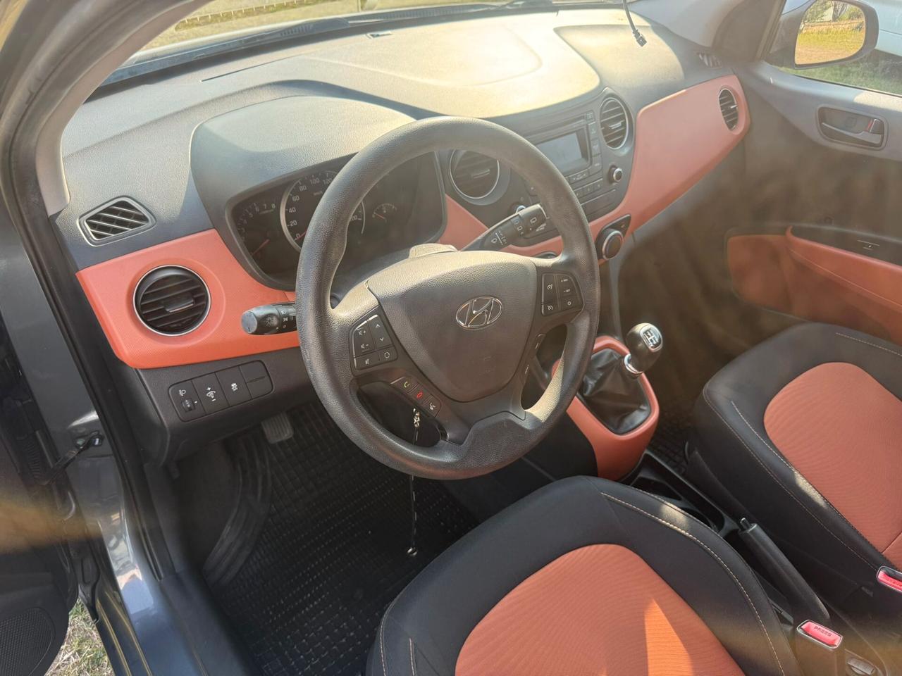 Hyundai i10 1.0 Comfort Adatta Neopatentati