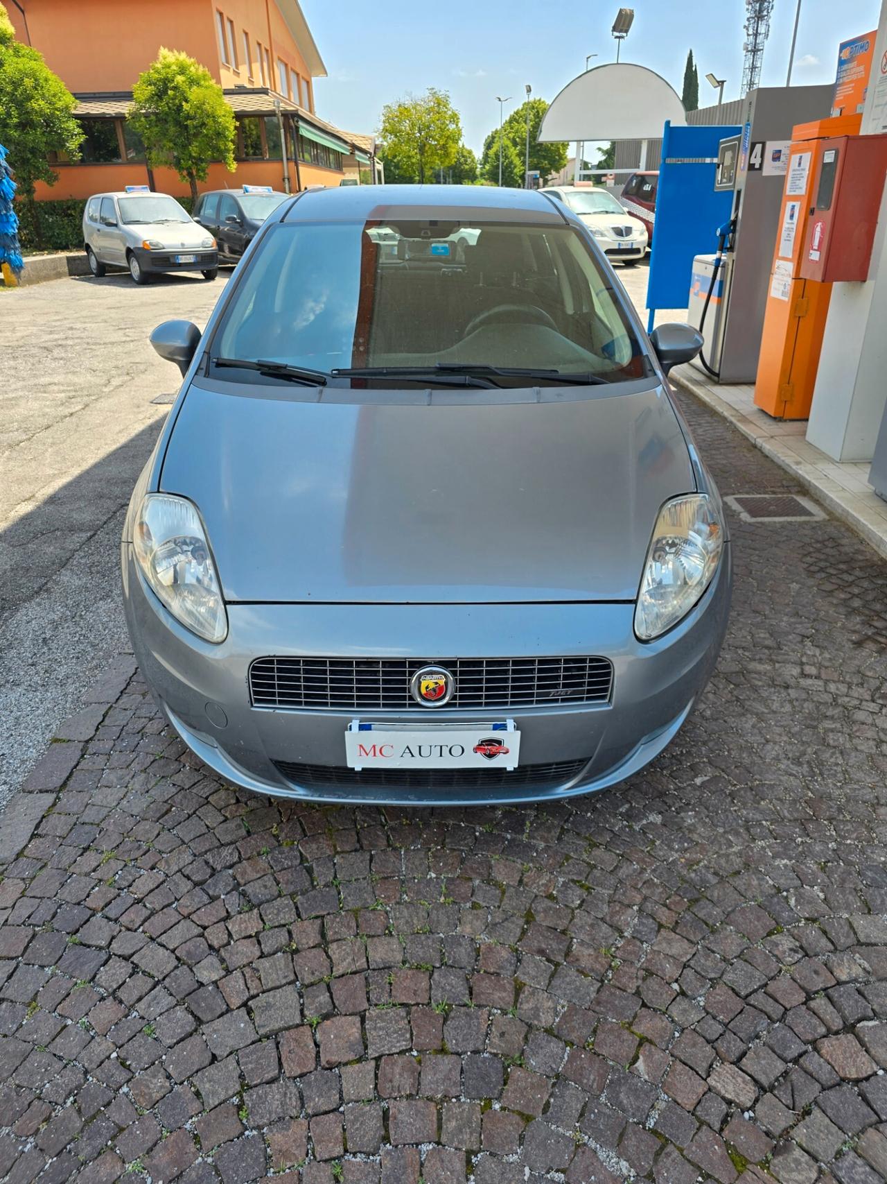 Fiat Grande Punto 1.4 T-jet Sport con 238.000km