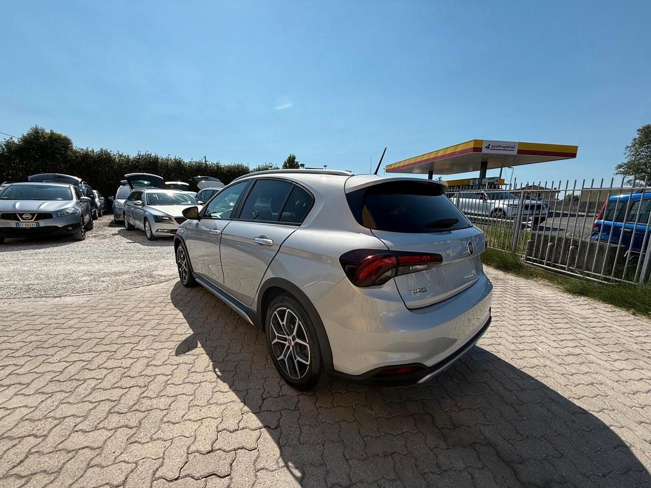 Fiat Tipo 1.5 Hybrid DCT 5 porte Cross