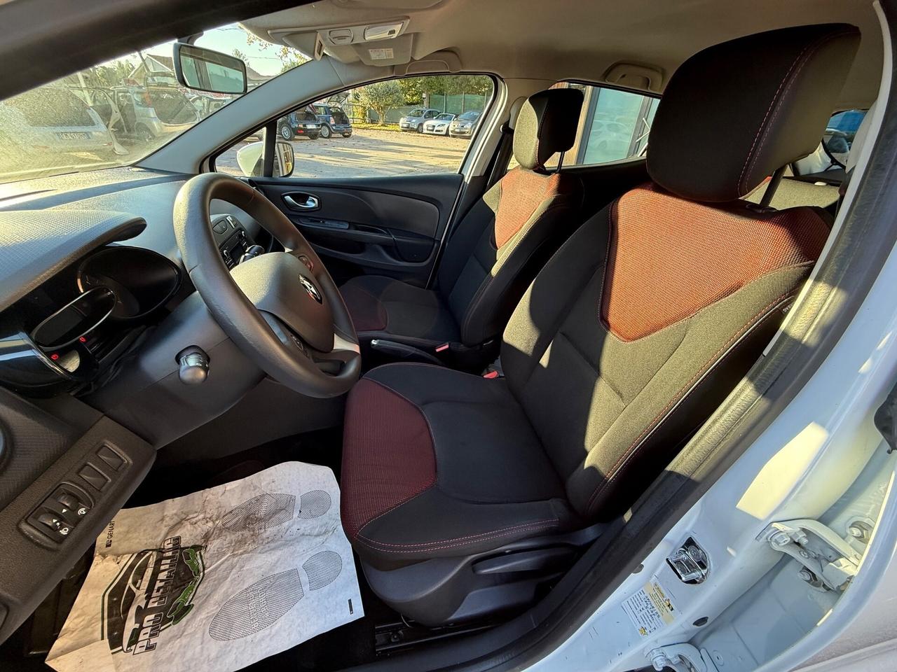 Renault Clio 1.2 75CV 5 porte - OK neopatentati