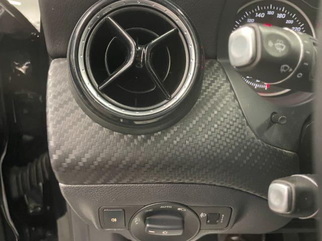 MERCEDES-BENZ GLA 180 1.5 d 109 CV Business