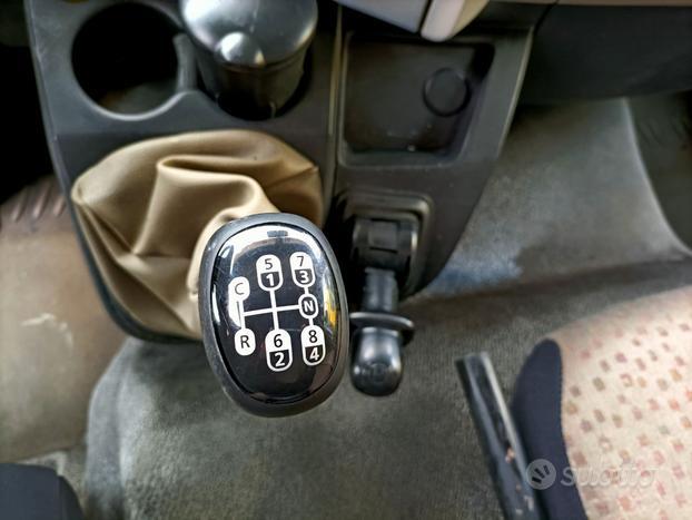RENAULT MIDLUM 270.16 centinato