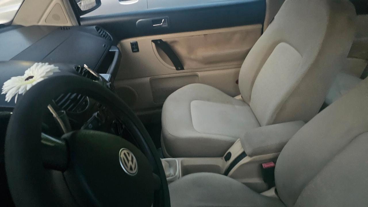 Volkswagen New Beetle 1.9 TDI 105CV