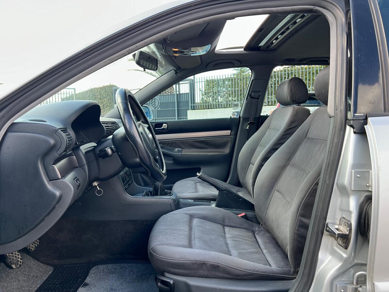 Audi A4 1.9 TDI 110cv Avant Advance - 2000