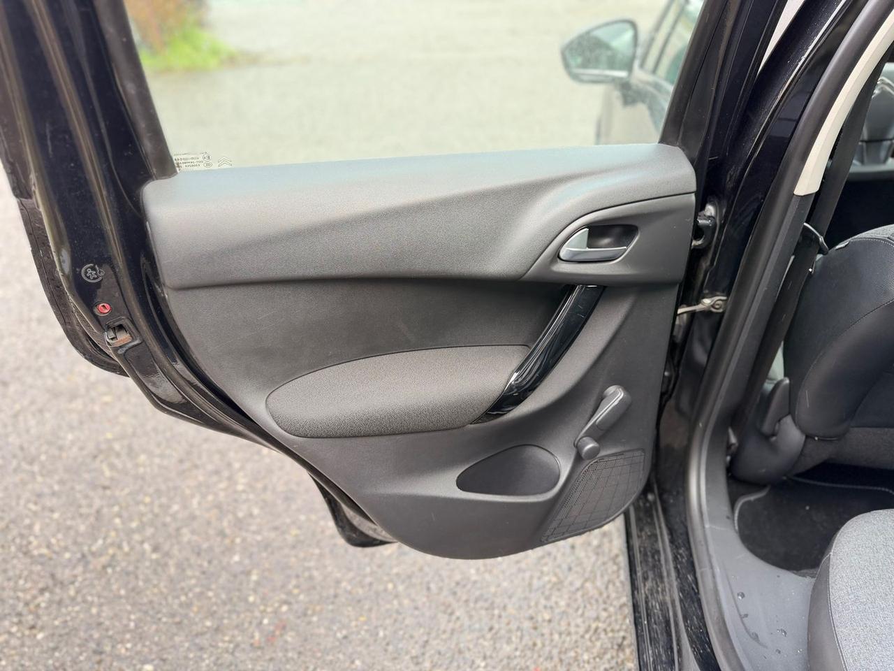 Citroen C3 Exclusive 1.4 HDi 70 #8923