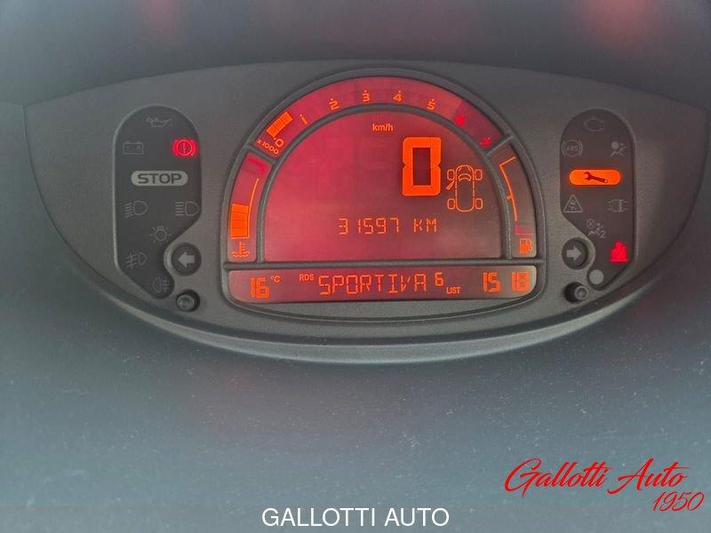 Renault Modus Grand Modus 1.2 16V 75CV