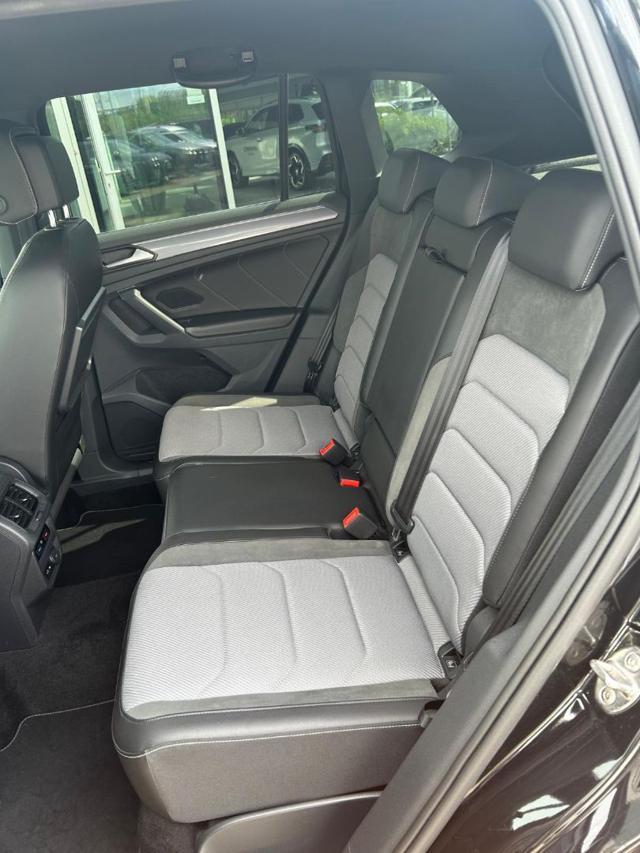 VOLKSWAGEN Tiguan 1.5 TSI 150 CV DSG Advanced R-line