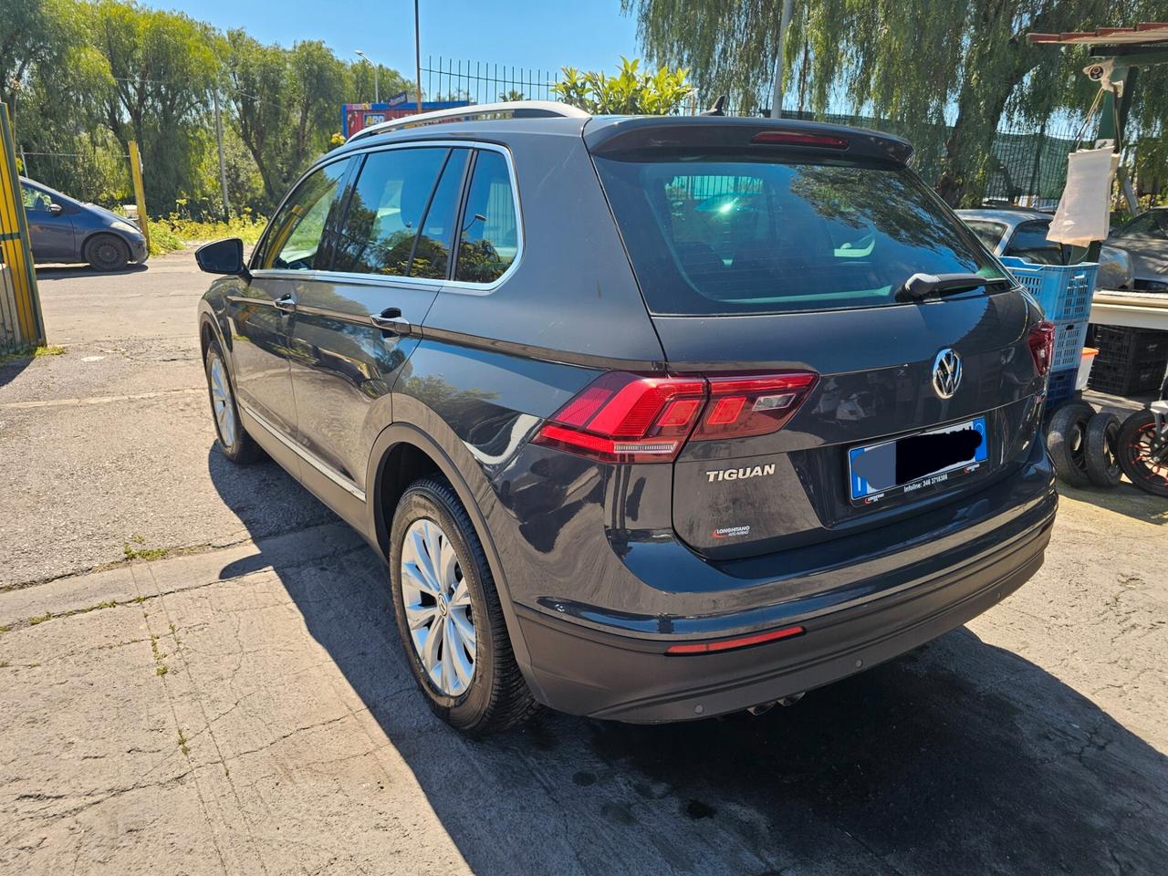 Volkswagen Tiguan 2.0 TDI SCR DSG 4MOTION Business BMT