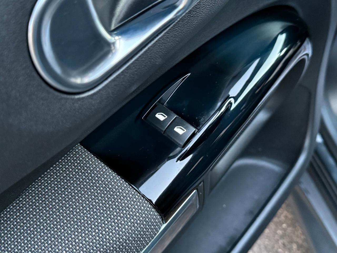 Citroen C4 Cactus 1.2 NAVI CAMERA *KM 93.000 2015