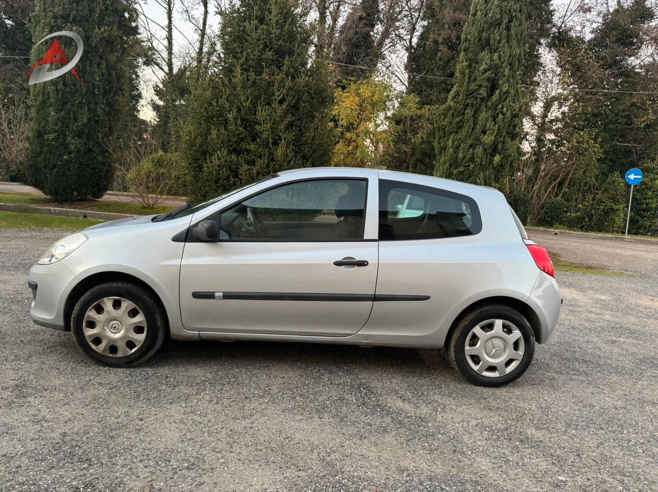 Renault Clio Storia 1.2 16V Motore con 75.000 km Cinghia e frizione Nuove!!!