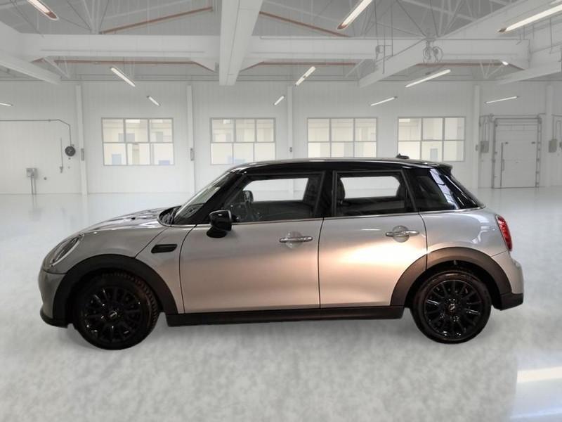 MINI COOPER CLASSIC AUTO 5 PORTE BERLINA