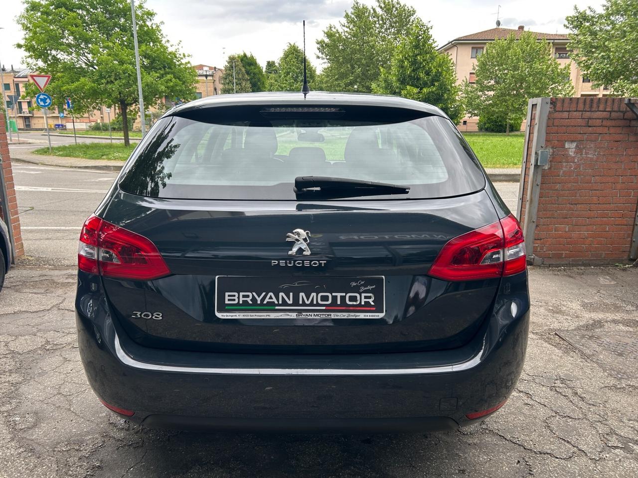 Peugeot 308 BlueHDi 100 S&S SW Business