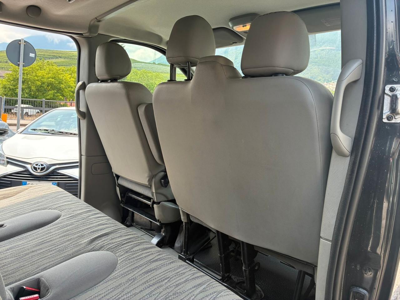 Nissan Primastar 2.0 DCI 115CV 9 POSTI