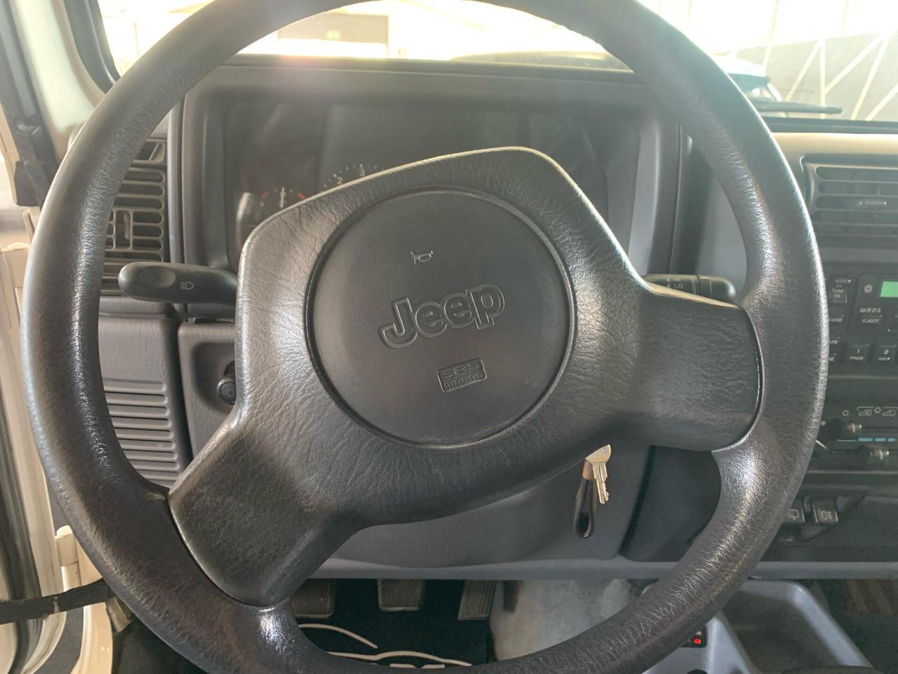 Jeep Wrangler 4.0 cat Hard top (EU)
