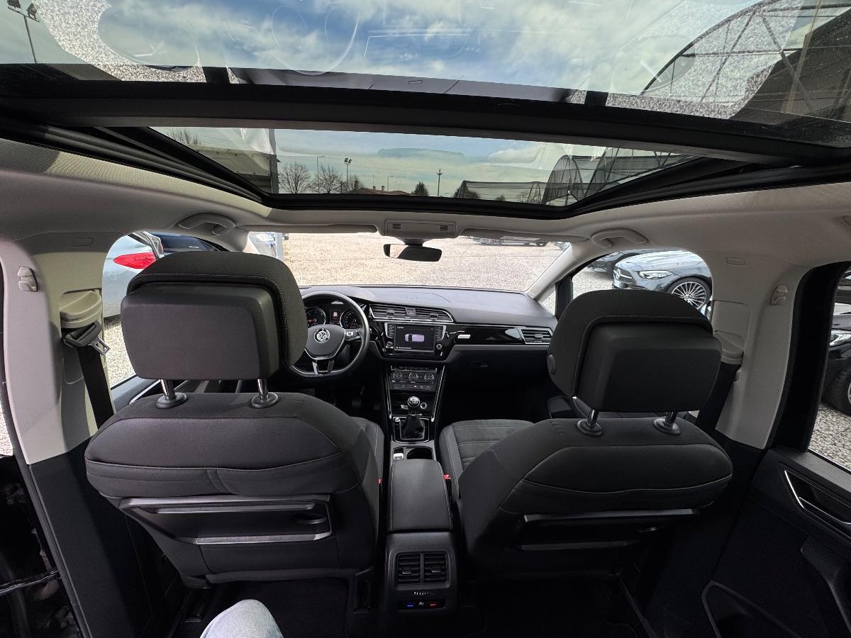 VOLKSWAGEN - Touran - 2.0 TDI 150 CV Highline BMT