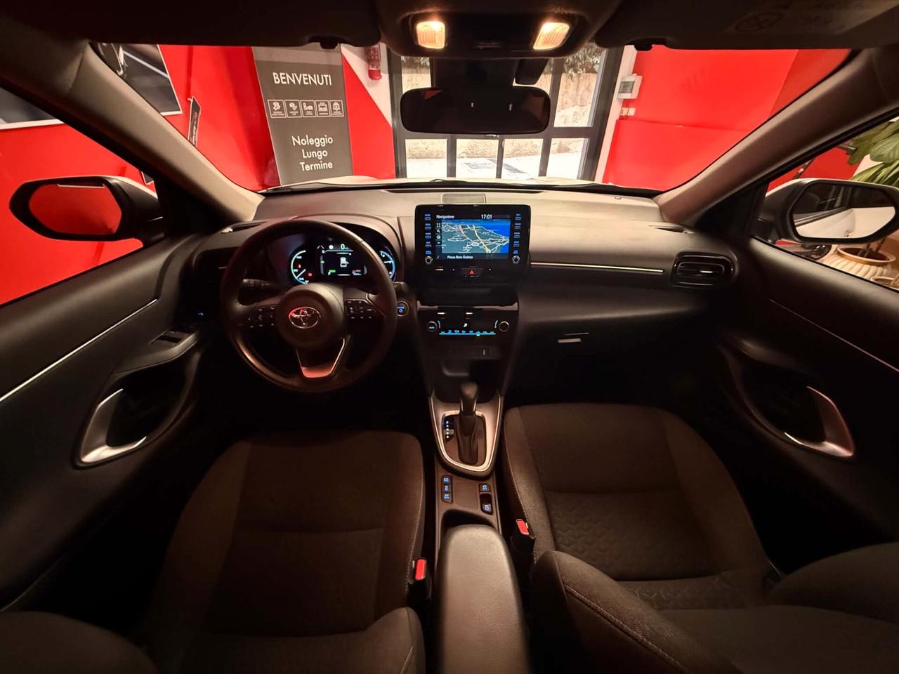 Toyota Yaris Cross 1.5 Hybrid 5p. E-CVT Business