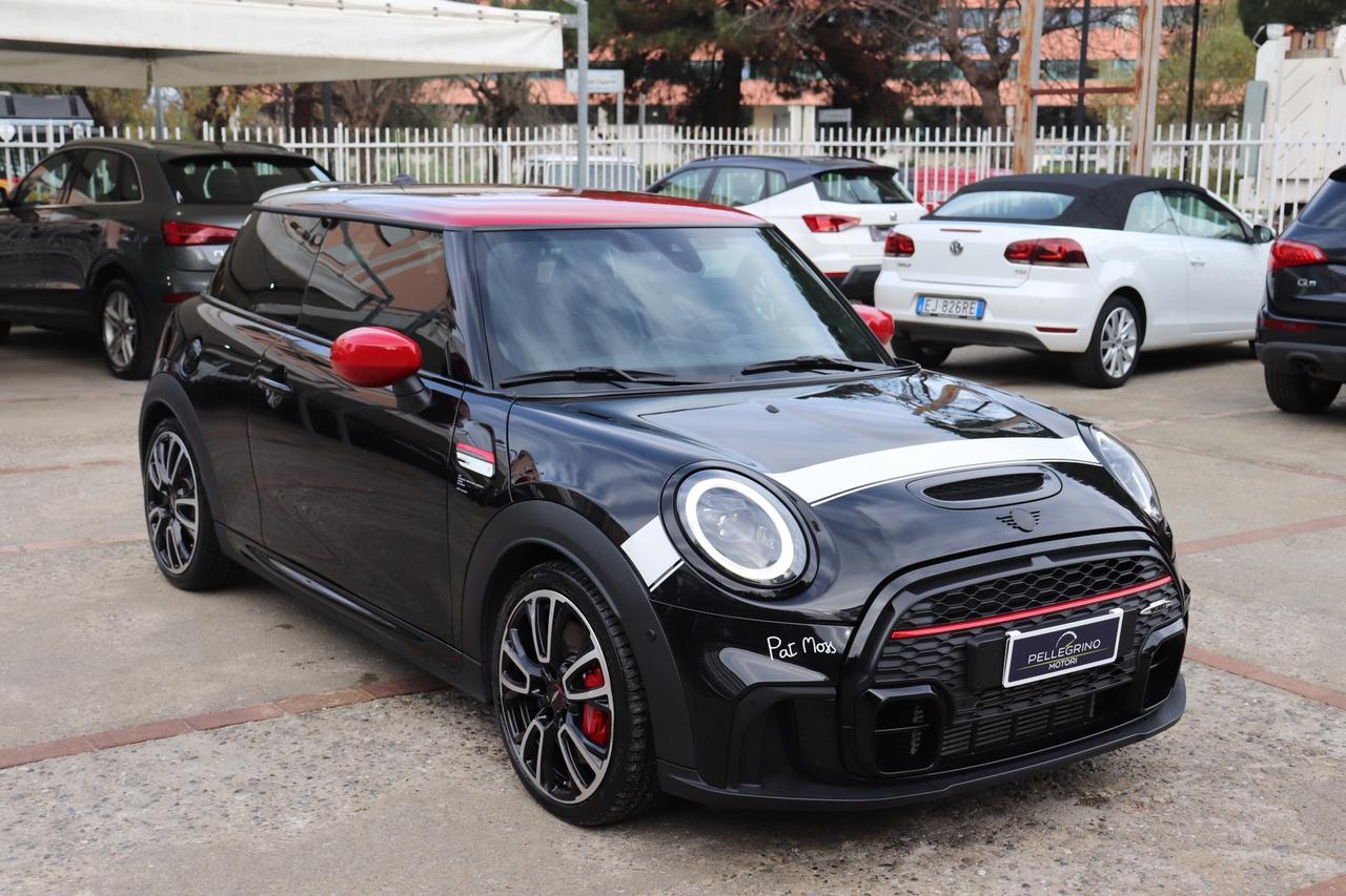 Mini 2.0 John Cooper Works Pat Moss Edition