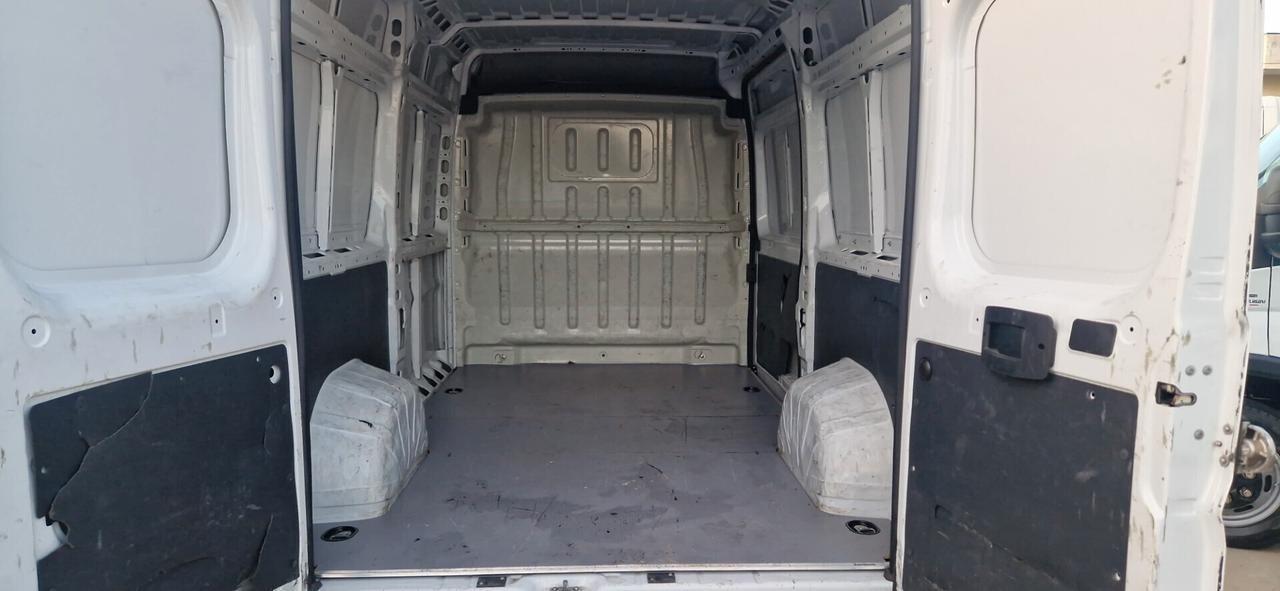 FIAT DUCATO L2H2 P. MEDIO 2.3 MJT 140 CV -2021