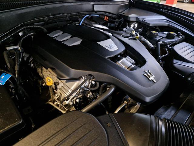 MASERATI Levante V6 AWD GRANSPORT+TETTO+21'+CARBONIO UNIPROP