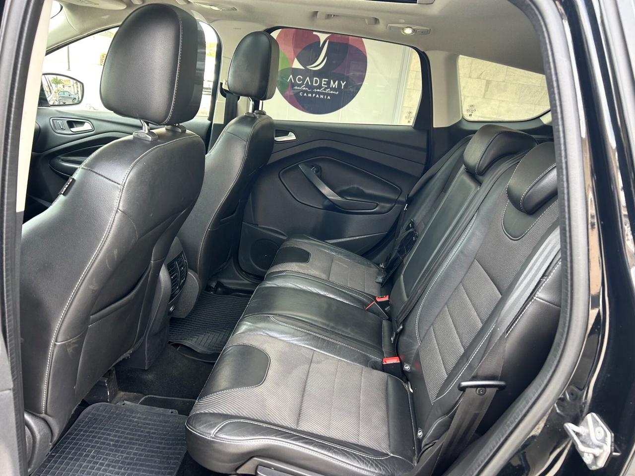 Ford Kuga 2.0 TDCI 120 CV S&S 2WD Titanium