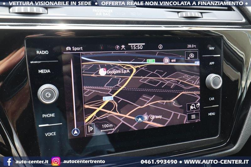 Volkswagen Touran 2.0 TDI DSG Executive R-LINE 7 POSTI RLINE