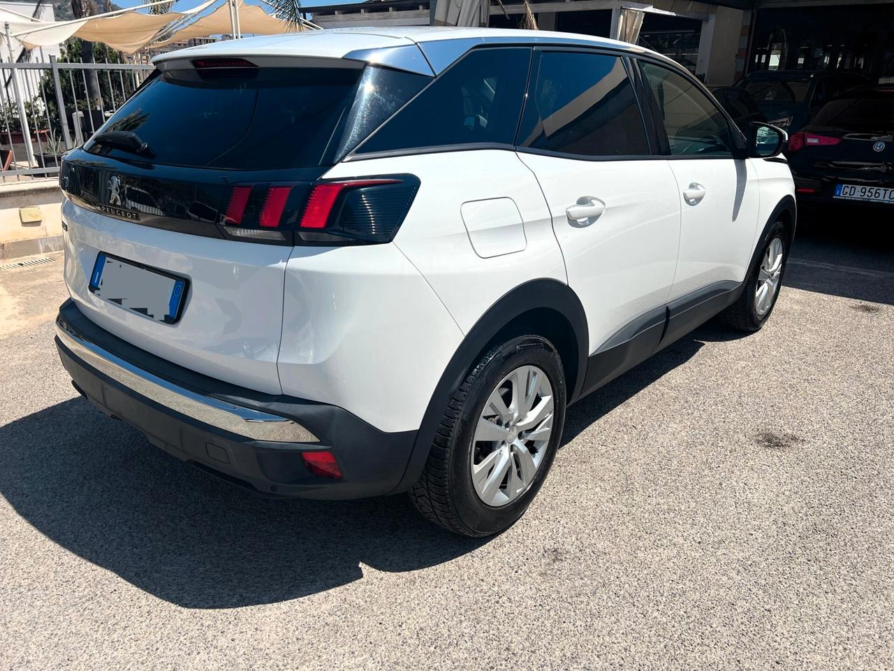 Peugeot 3008 2019 BlueHDi 130 S&S EAT8 Business