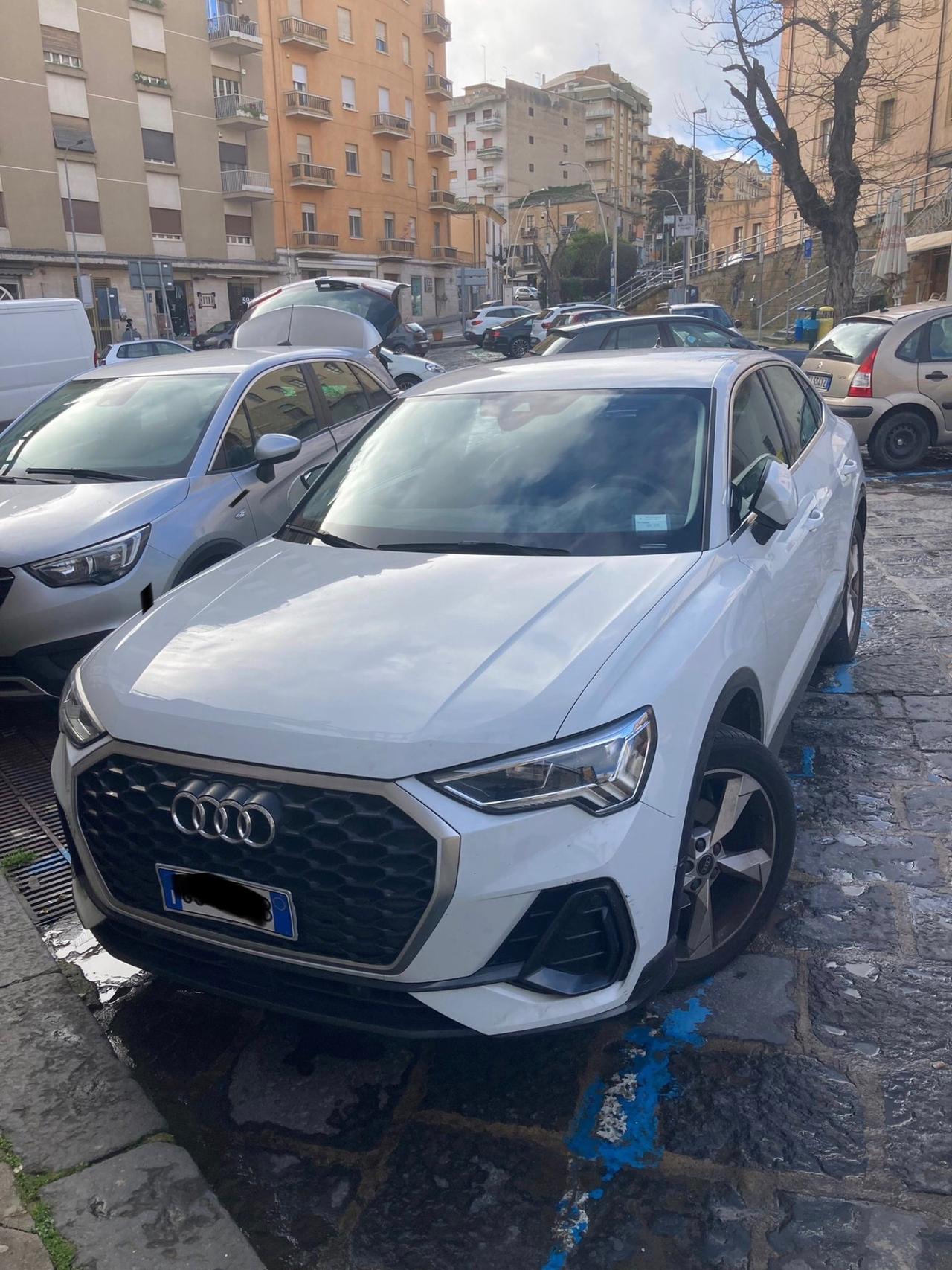 Audi Q3 35 TDI S tronic Business Advanced