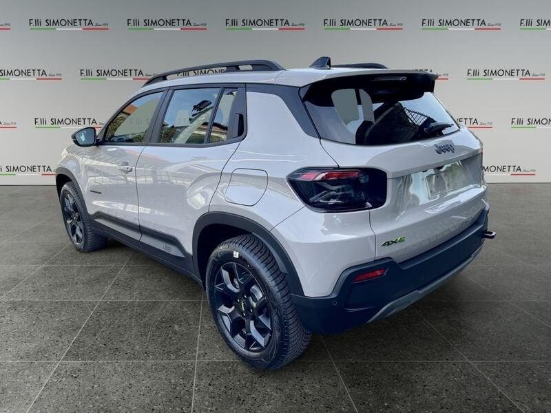 Jeep Avenger 1.2 turbo e-hybrid mhev Upland 4xe 145cv edct6 - KM0