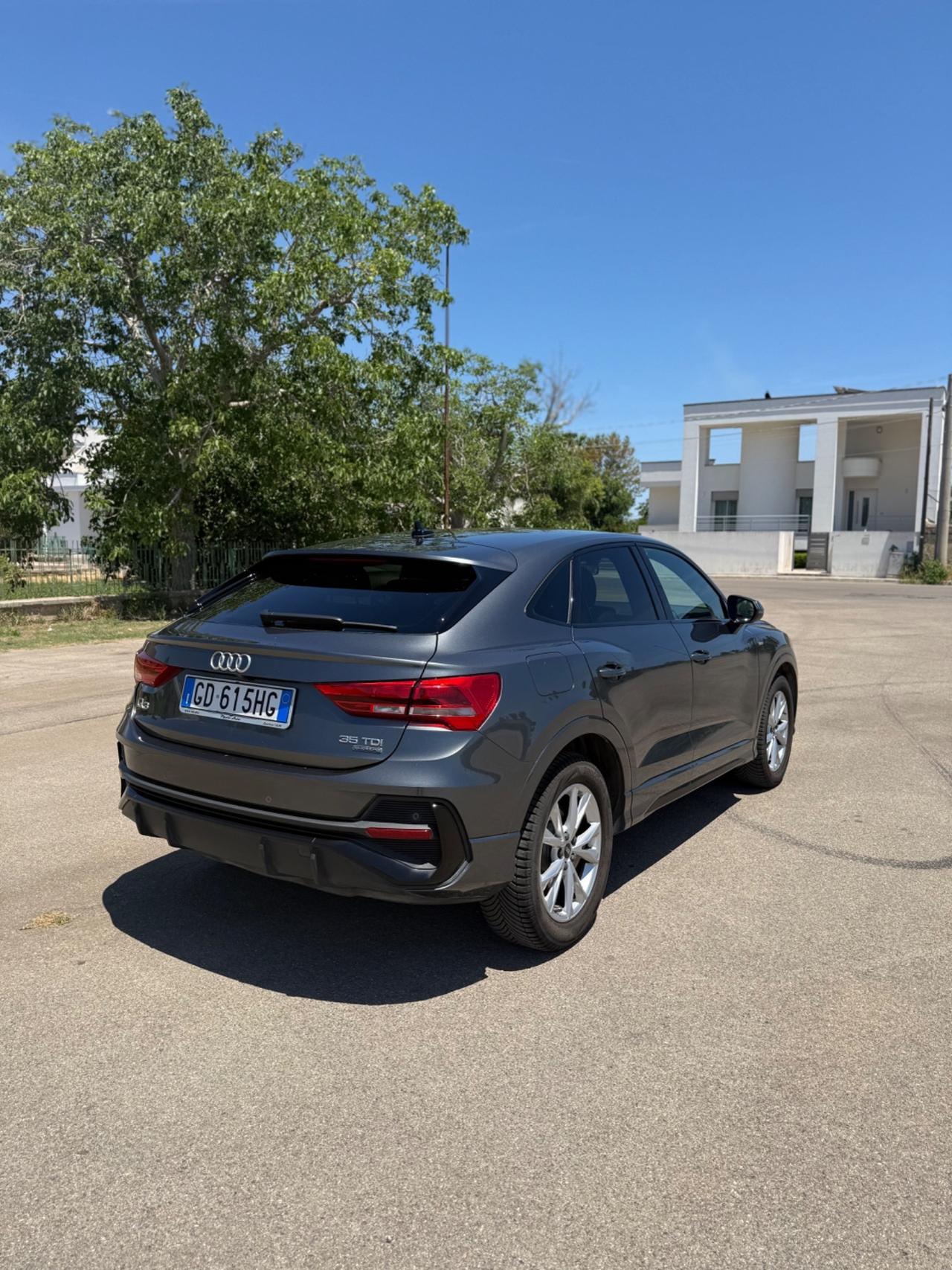Audi Q3 40 TDI quattro S tronic line edition