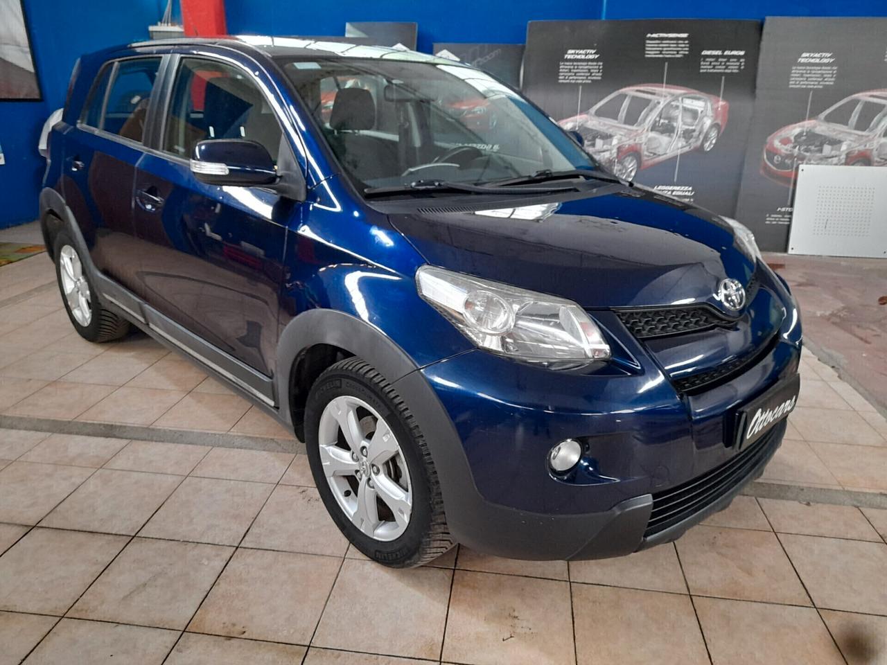 Toyota Urban Cruiser Urban Cruiser 1.4 D-4D AWD Sol