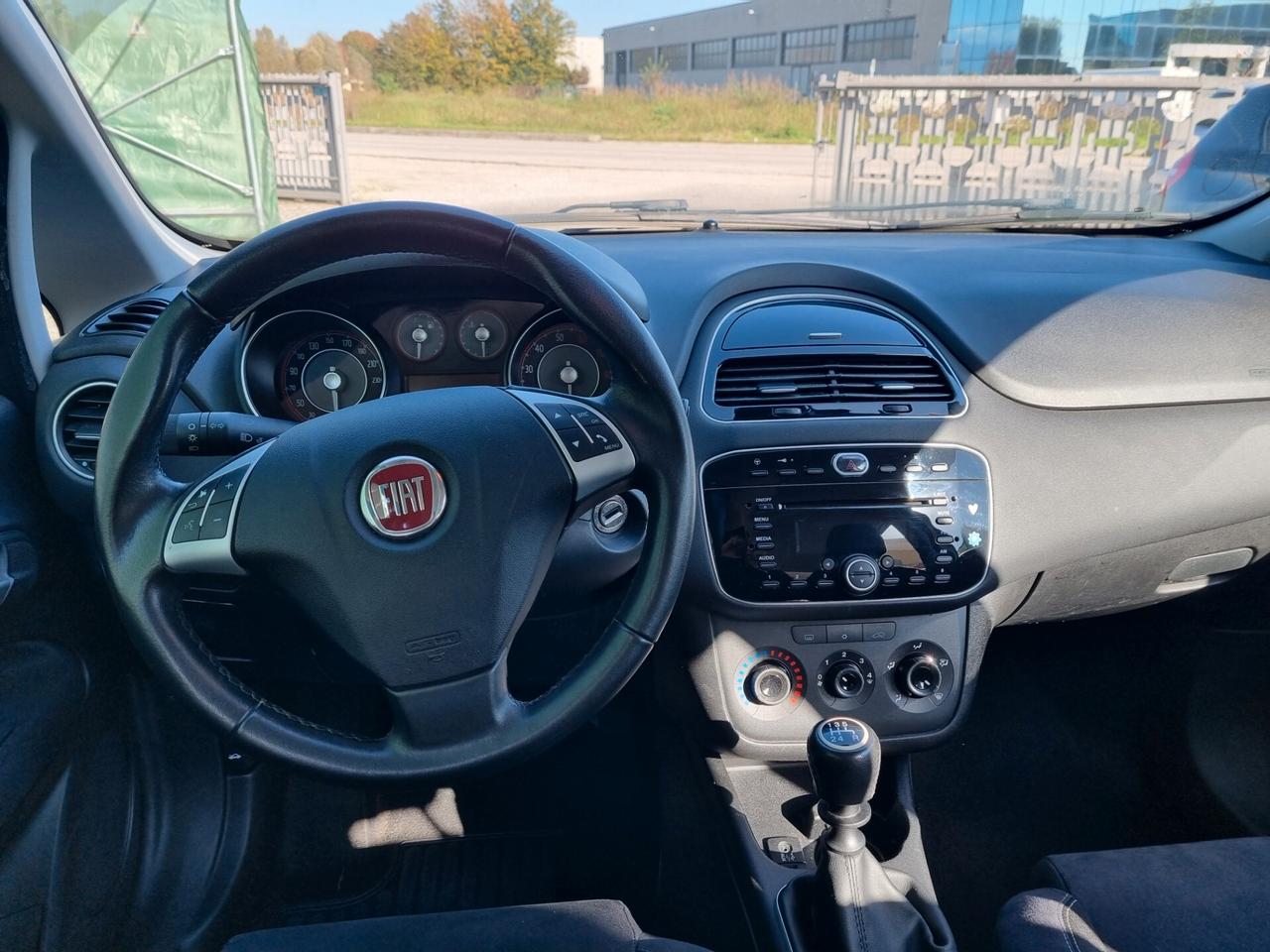 Fiat Punto 1.4 5 porte GPL OK Neopatentati