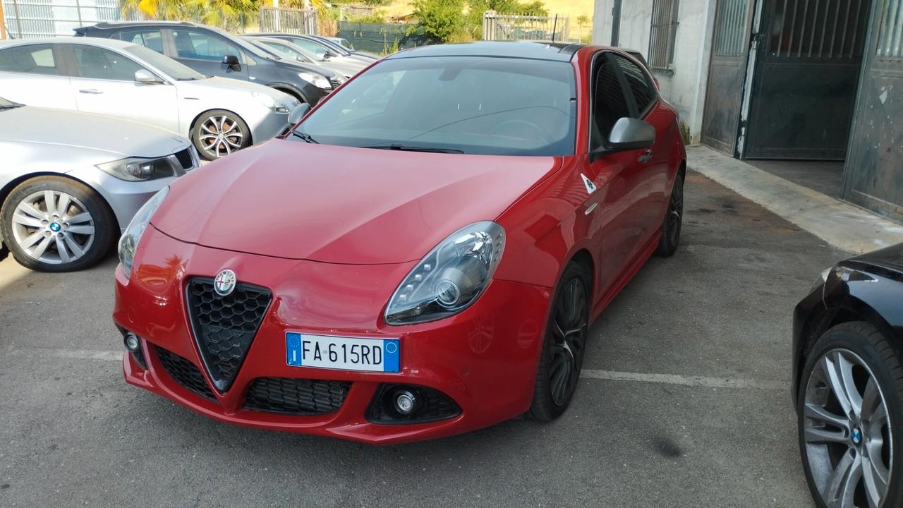 Alfa Romeo Giulietta 1750 Turbo TCT Quadrifoglio Verde