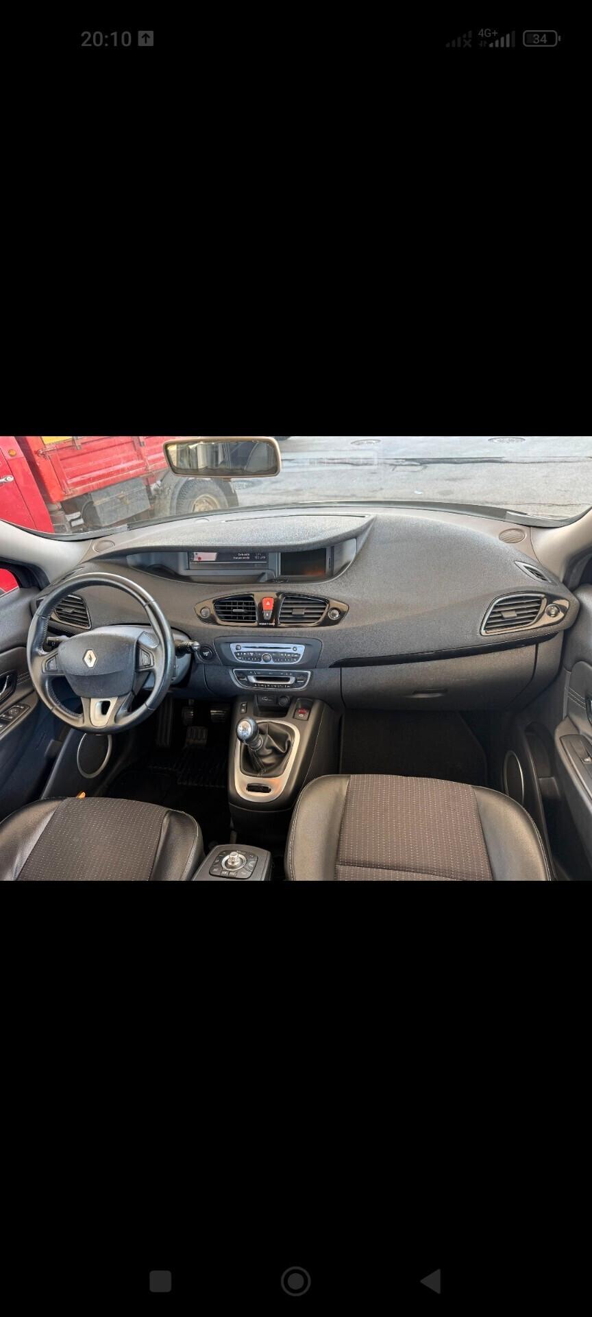 Renault Scenic xmod 1.6 diesel 2012