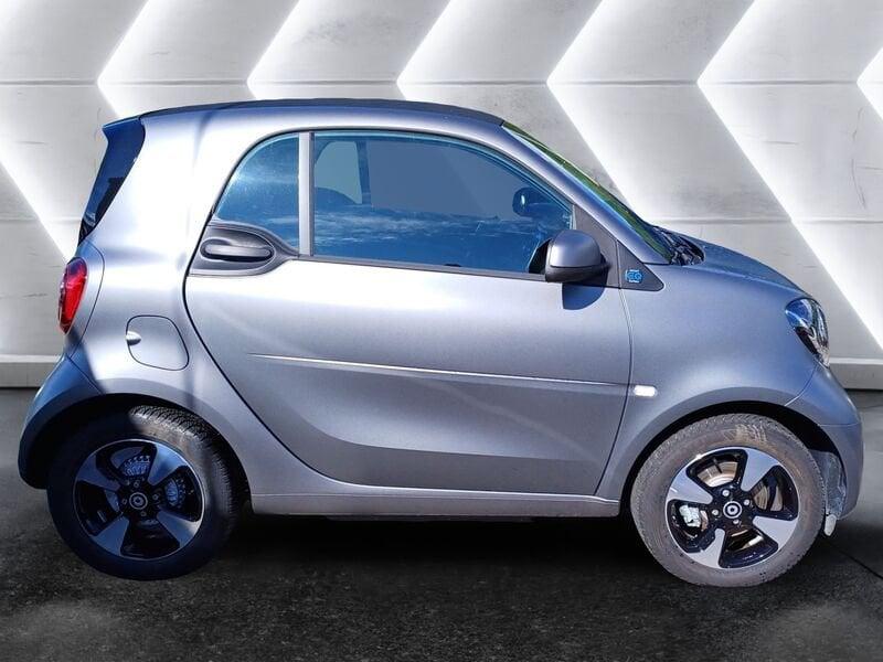 smart fortwo eq Passion 22kW