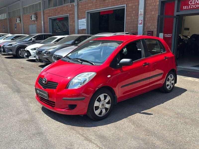 Toyota Yaris Yaris 3p 1.3 Sol
