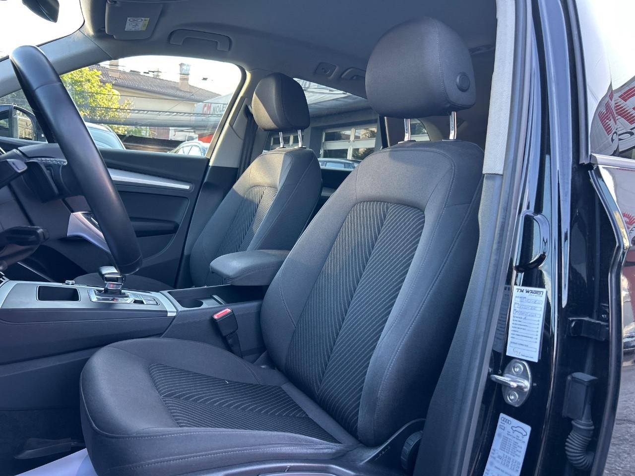 Audi Q5 35 2.0 tdi mhev 12V Business s-tronic