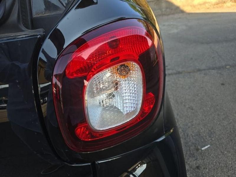 smart fortwo EQ PURE 4,6KW