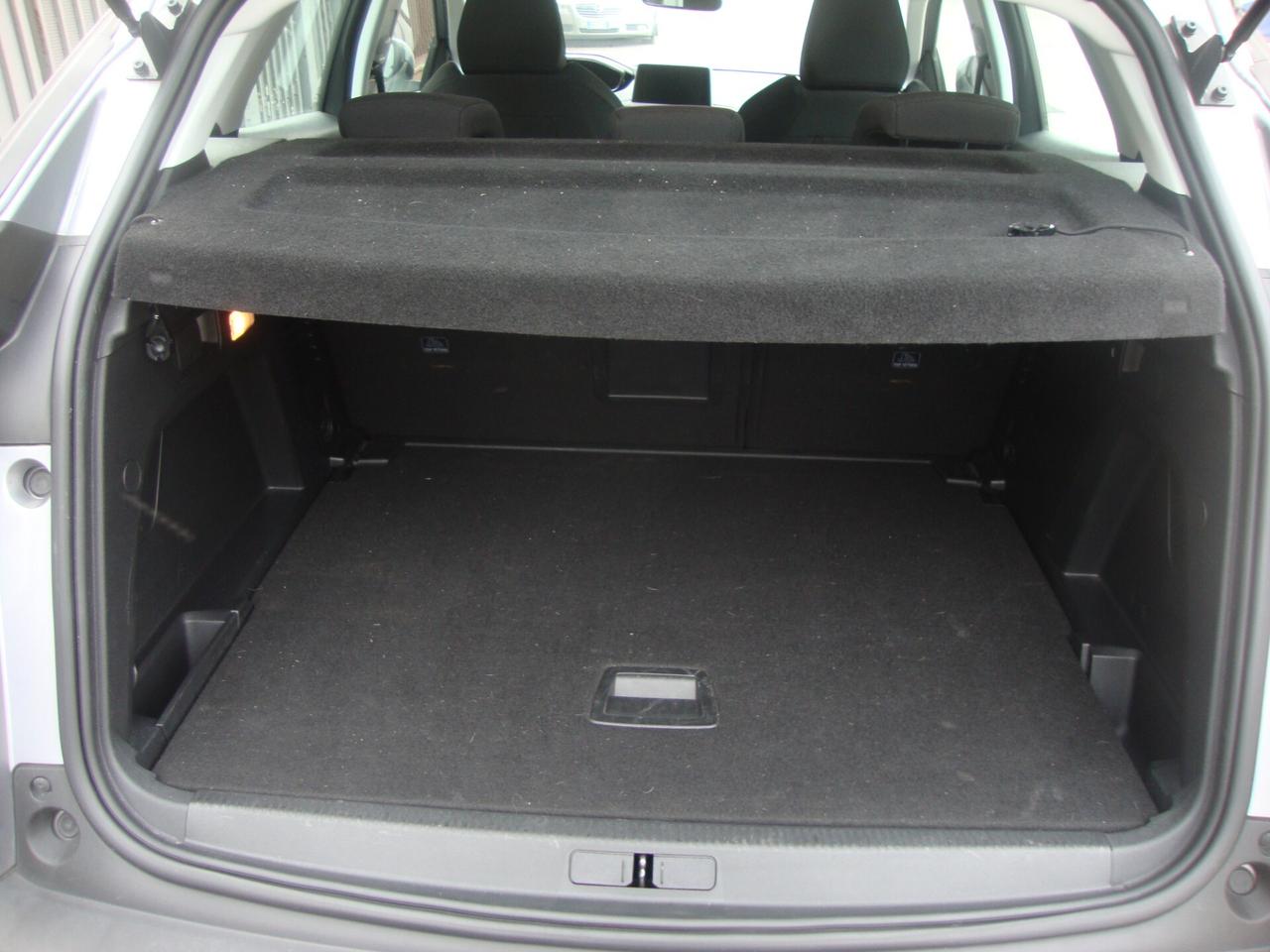 Peugeot 3008 BlueHDi 130 S&S EAT8 Business