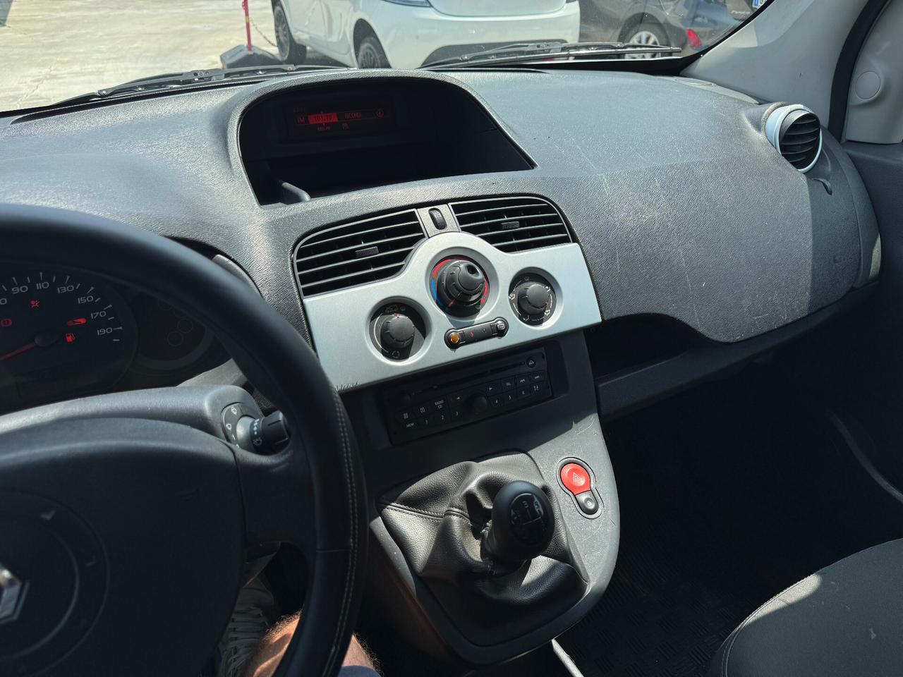 Renault Kangoo 1.5 dCi 90CV /CLIMA/2014